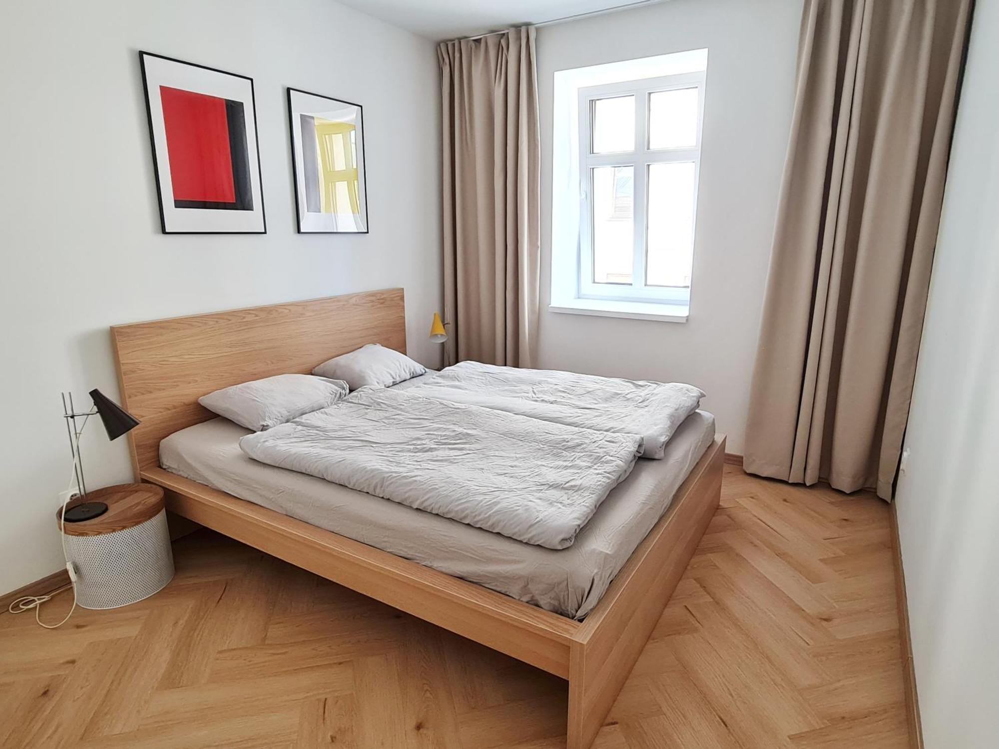 Beautiful New Apt In Old Town Near Train Station - Free Parking Bratislava Luaran gambar